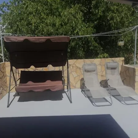 بيت للعطل K-20879 Two Bedroom House With Terrace Kasic, Kasic