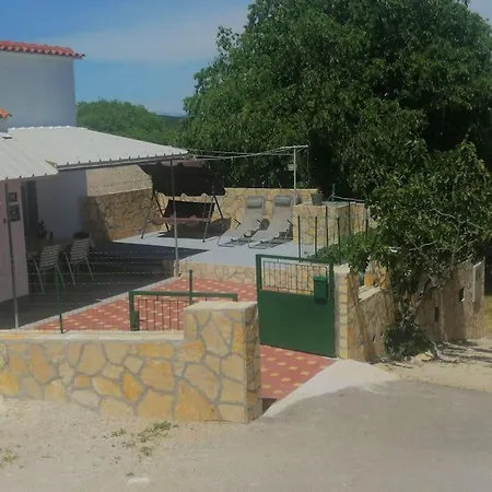 بيت للعطل K-20879 Two Bedroom House With Terrace Kasic, Kasic